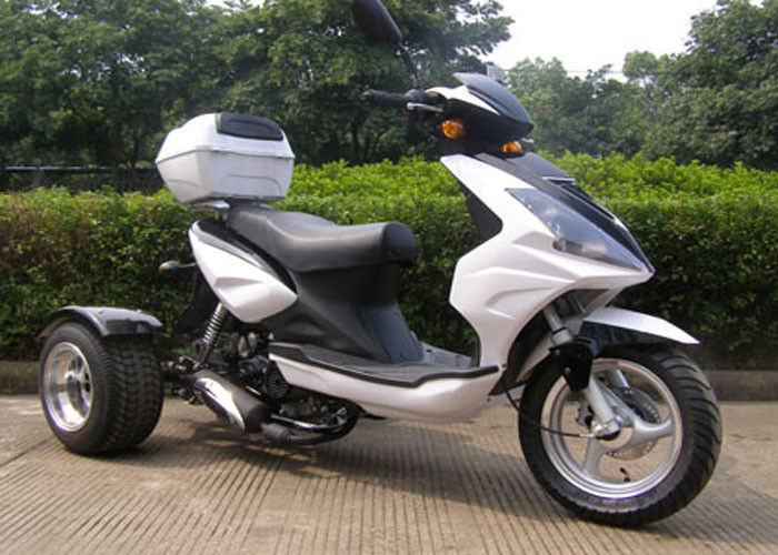 Xe tay ga 3 bánh 50cc có hộp phía sau, xe máy 3 bánh có đèn pha lớn