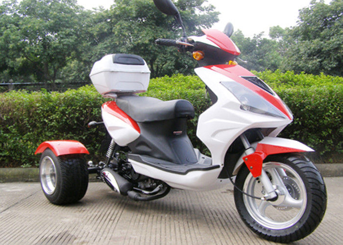 Xe tay ga 3 bánh 50cc có hộp phía sau, xe máy 3 bánh có đèn pha lớn