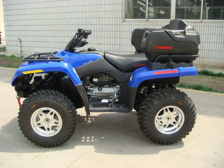 400cc ATV Quad Bike 4 * 4F / R Hệ thống treo độc lập Iron / Aluminium