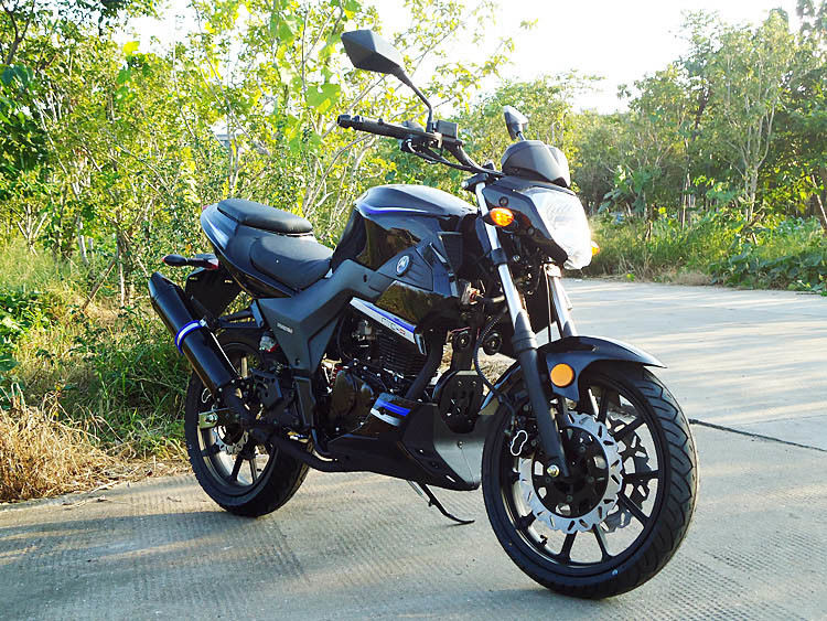 Máy làm mát không khí cao cấp Mô-tơ 250cc Xe máy xi lanh đơn có đèn tín hiệu