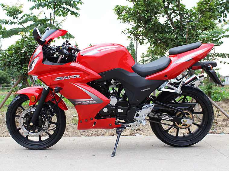 Xe đạp đường phố xi lanh đơn 4 thì làm mát bằng không khí, Hình dạng thông minh Xe máy thể thao 250cc