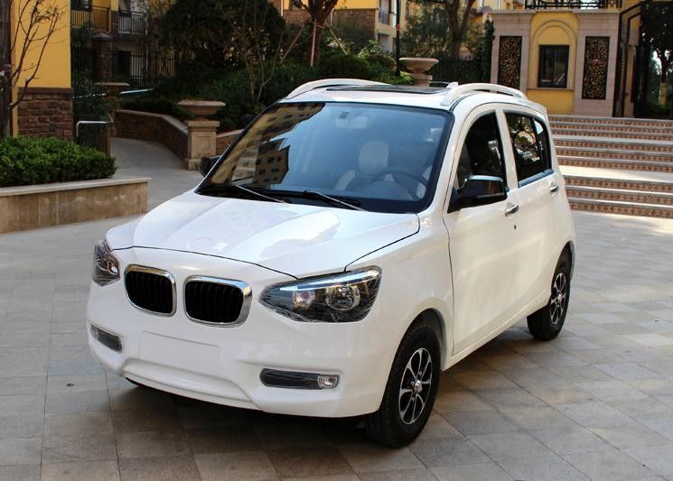 Xe golf điện 6000w với 5 cửa 4 chỗ Quạt sưởi BMW Style MP3 Radio PVC