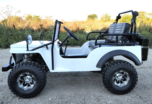 Xe chơi gôn Mini Gas màu trắng Phiên bản Jeep ELITE được nâng lên với vành tùy chỉnh và pháo sáng Fender