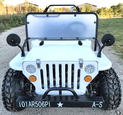 Xe chơi gôn Mini Gas màu trắng Phiên bản Jeep ELITE được nâng lên với vành tùy chỉnh và pháo sáng Fender