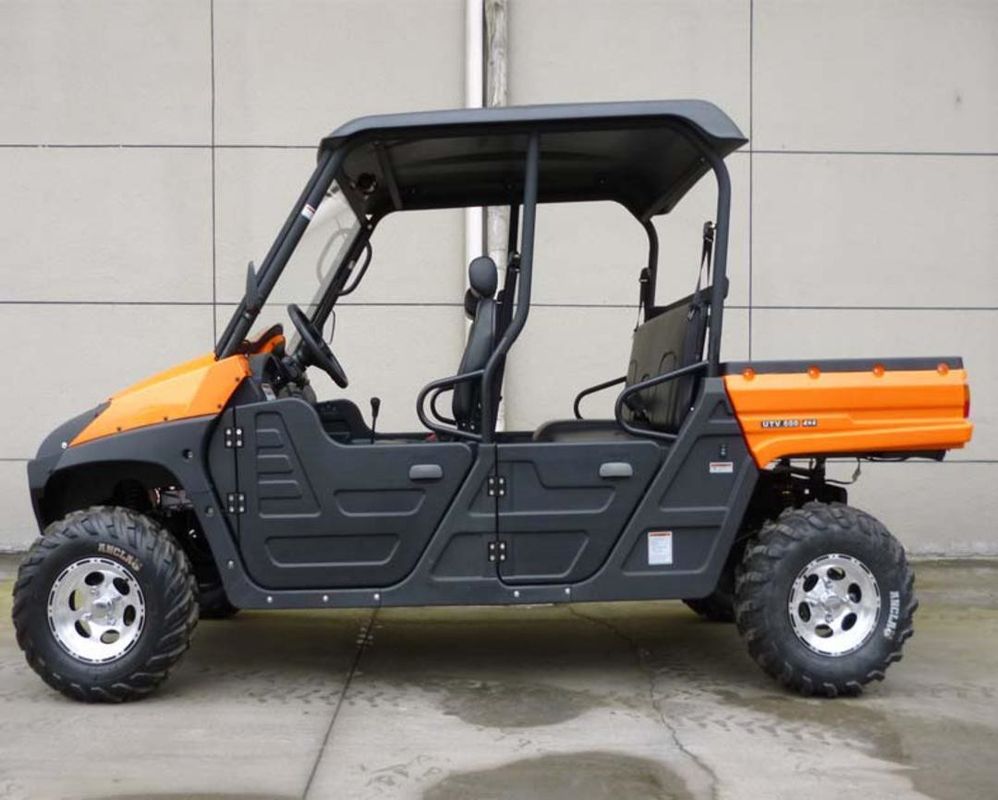 Xe bốn bánh 600cc, xi lanh đơn 4 thì 4 thì 5 SEATER Rocky Mountain UTV