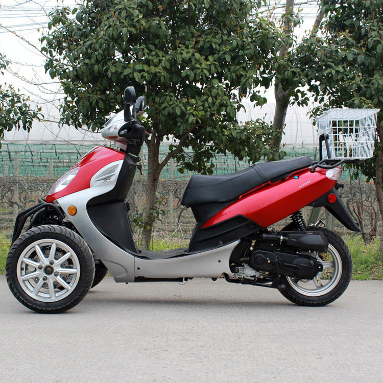 Máy làm mát không khí 50cc dành cho người lớn Tri Wheel Xe máy Xi lanh đơn 4 thì với hộp phía sau
