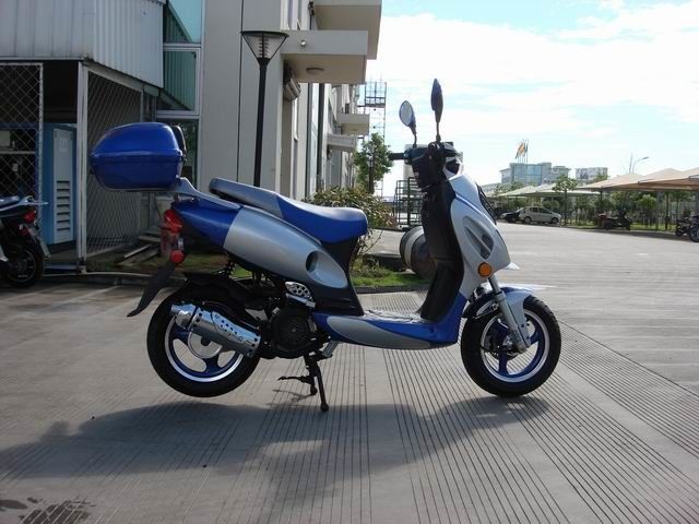 Xe tay ga mini 150cc với động cơ làm mát bằng không khí cưỡng bức Cvt, phanh trước đĩa sau