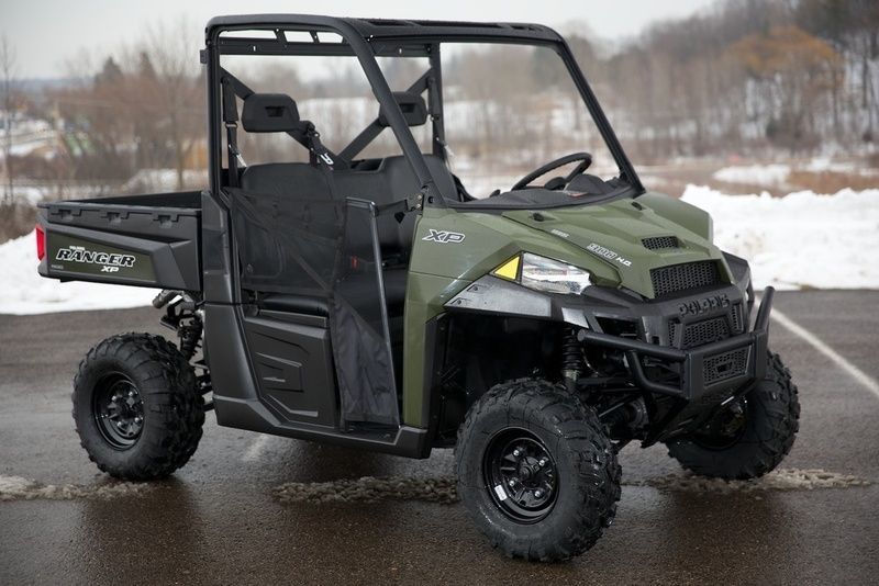 Polaris Ranger Xp 900 Sage Xe xanh tiện ích có kính chắn gió và cửa