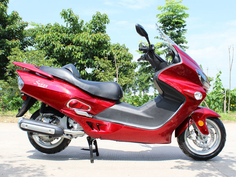 Động cơ làm mát bằng nước CVcc 300cc