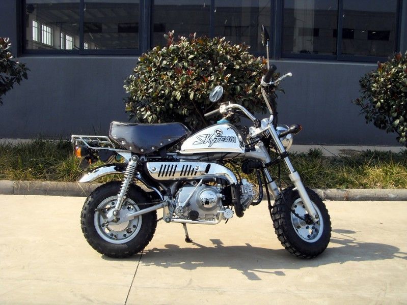 125cc Mini Dirt Bike Xe máy Motorrad Phiên bản Chrome với 4 tốc độ