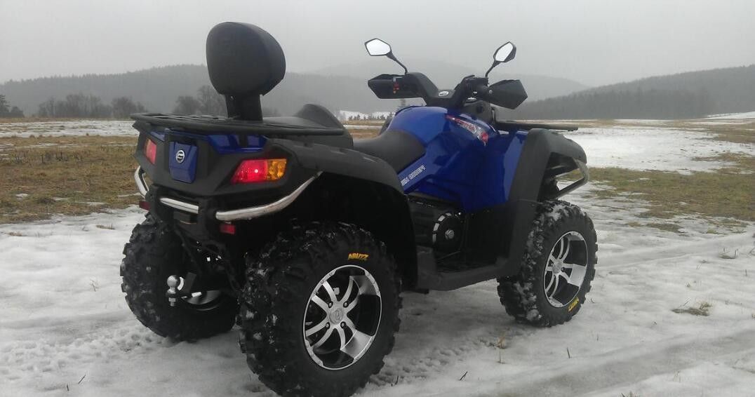 800cc V-Twin 4 Van 4 tiện ích thể thao Stroke ATV 46kw 6700 vòng / phút với nước làm mát
