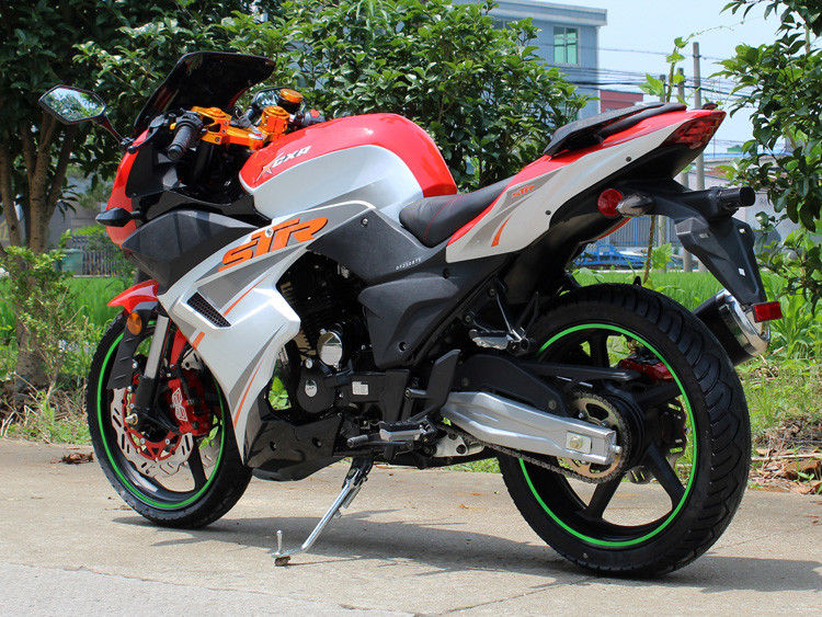 Xy lanh đơn 4 thì làm mát bằng không khí Chopper 250cc Xe máy với đĩa / đĩa phanh