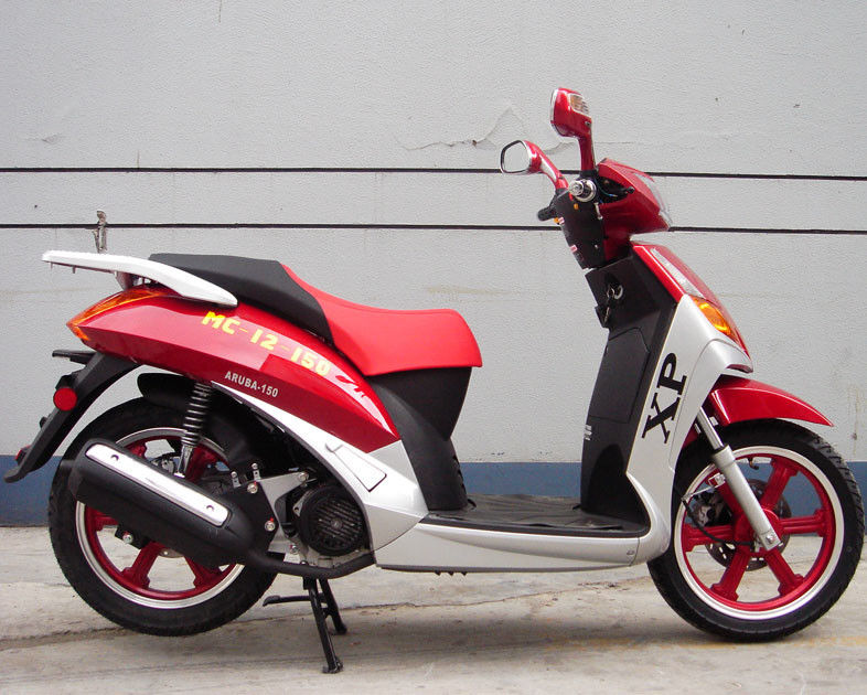 Lốp xe 16 inch dành cho người lớn Gas 150cc Phía sau Brum Phanh Cvt Động cơ làm mát bằng không khí