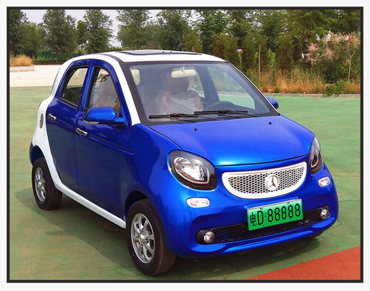 Xe golf 4 chỗ có động cơ 5kw Benz Smart Style 6v 220ah Với phạm vi 180 Km