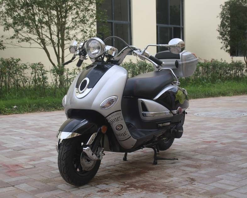 Xe tay ga chạy bằng điện / Kick 150cc chạy bằng gas dành cho người lớn có trống phía trước